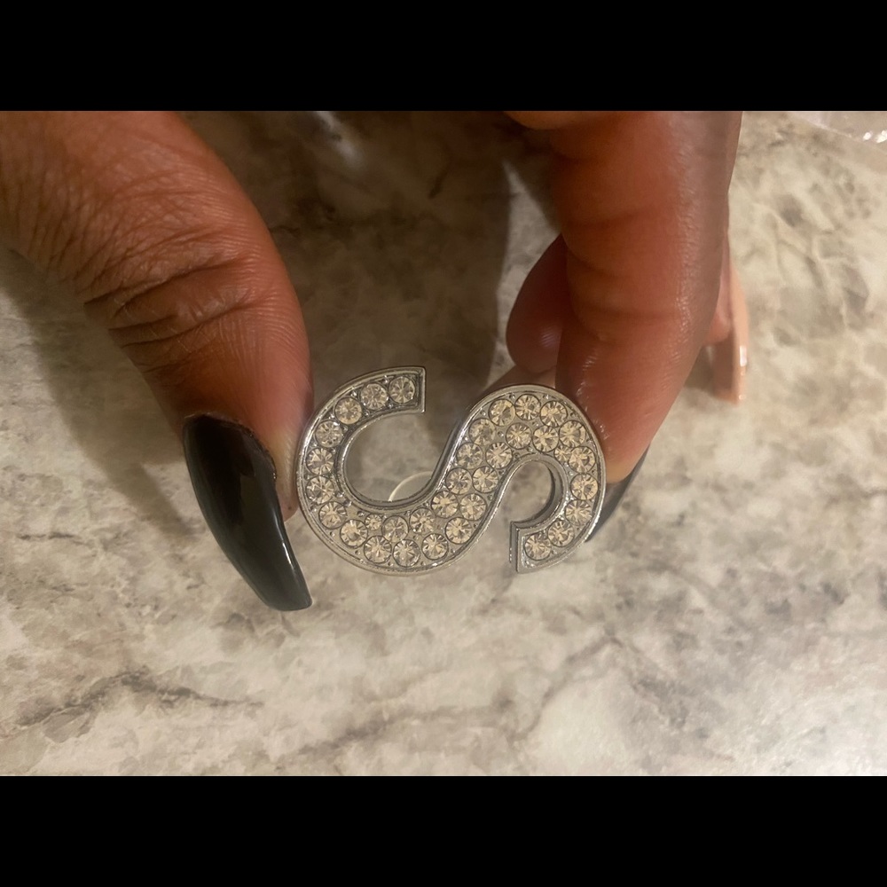 S Croc charm